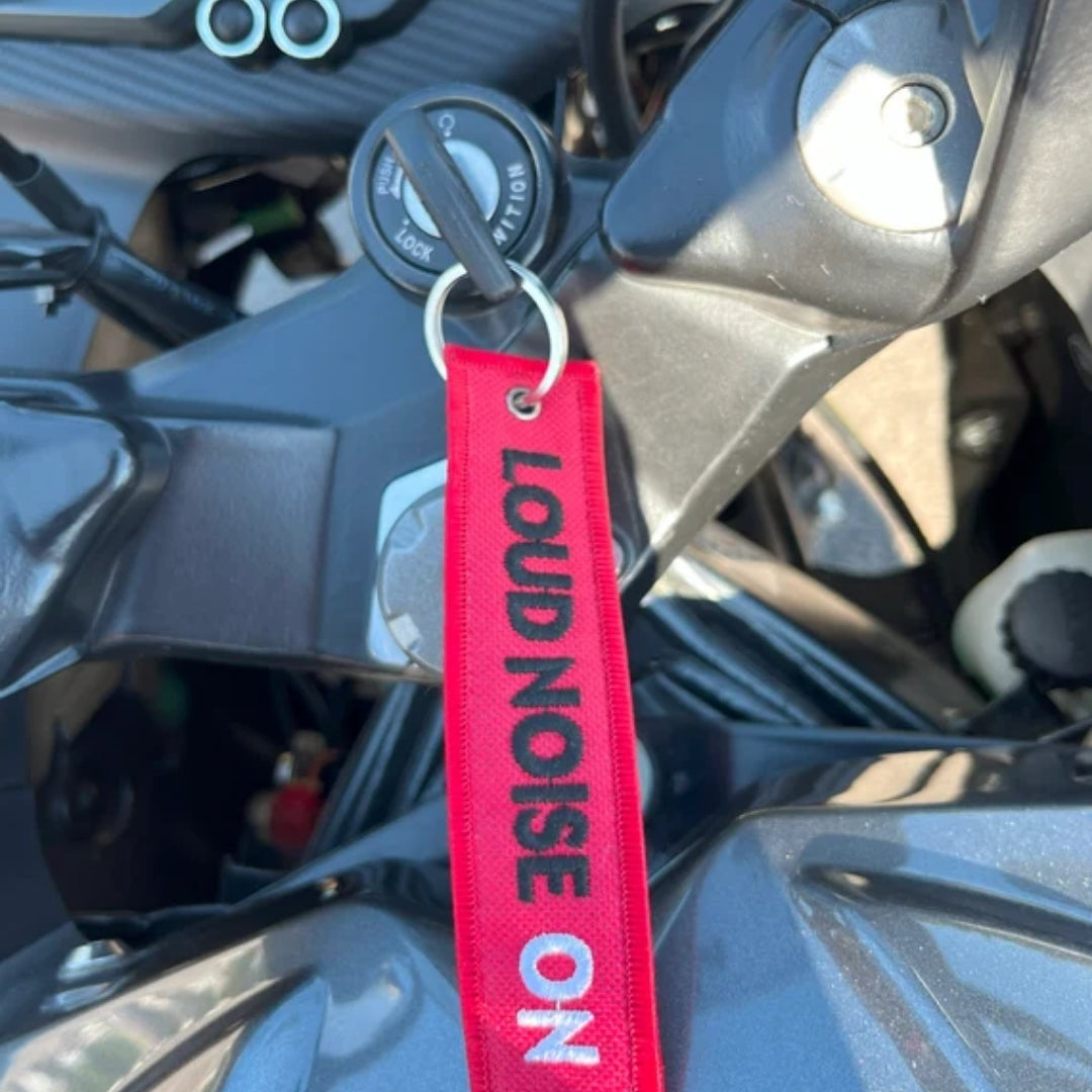 LOUD NOISE ON KEYCHAIN