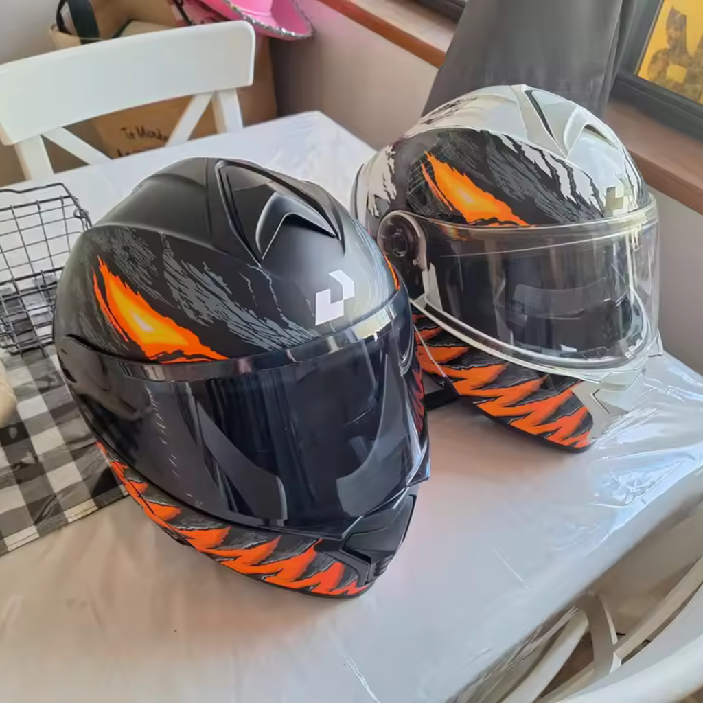 Monster Fang Motorbike DOT Approved Full Face Helmets