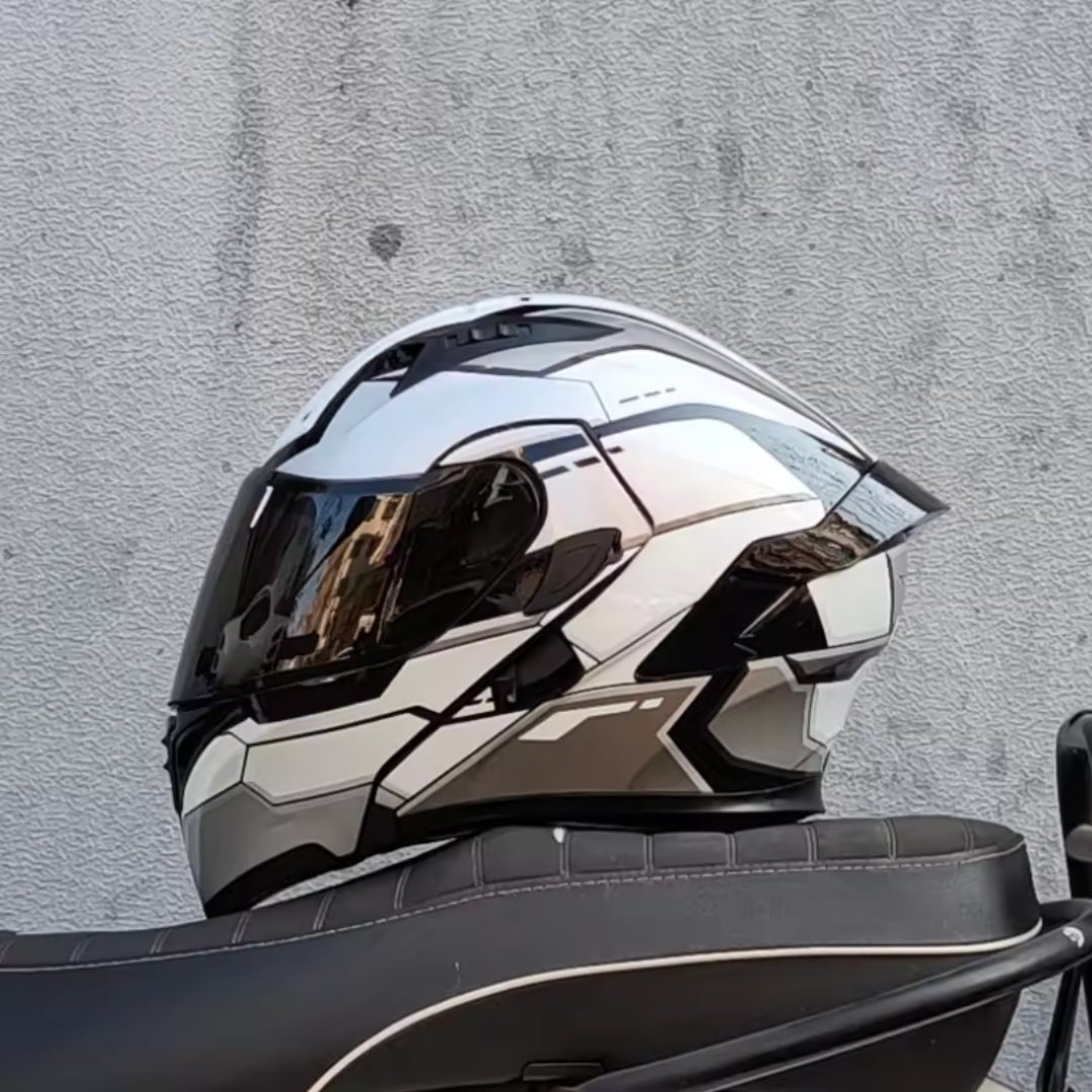Premium Full-face Motorcycle Helmets Dual Lens Flip