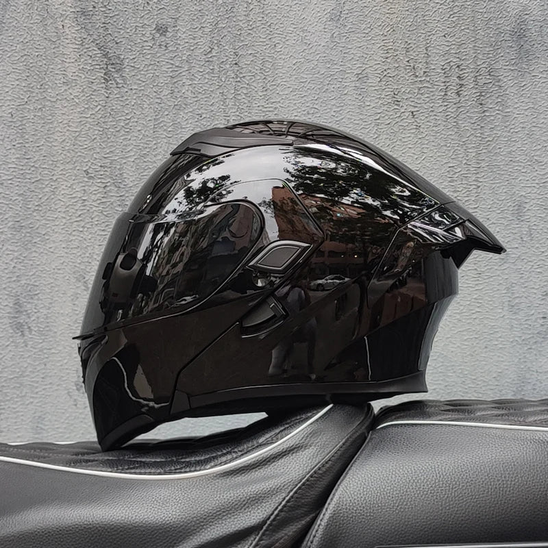 ORZ- Full Face Motorcycle Helmet Personalized Tail Wing